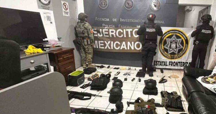 Marina detiene a dos hombres y asegura arsenal armado en Sonoyta, Sonora