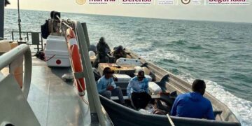 Marina intercepta embarcación con casi una tonelada de cocaína en costas de Chiapas