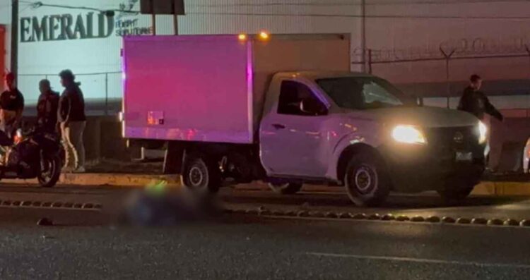 Motociclista pierde la vida tras sufrir aparatoso accidente en la carretera a Laredo en Ciénega de Flores, NL