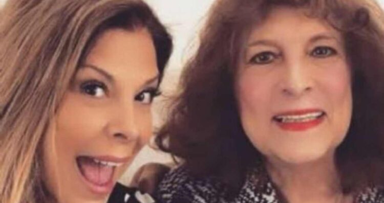 Muere Lucha Moreno; su hija Mimí, de Flans, la despide con un desgarrador mensaje