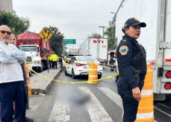 Muere adulta mayor tras ser arrollada por tráiler en Iztapalapa, Ciudad de México