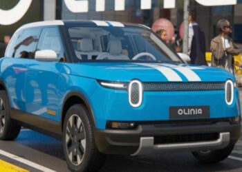 Olinia auto eléctrico