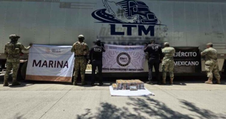 Operativo asegura 60 kilogramos de cocaína y deja cuatro detenidos en Colima