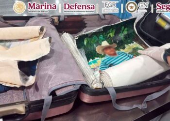 Operativo asegura droga oculta en pinturas en el AICM de la Ciudad de México
