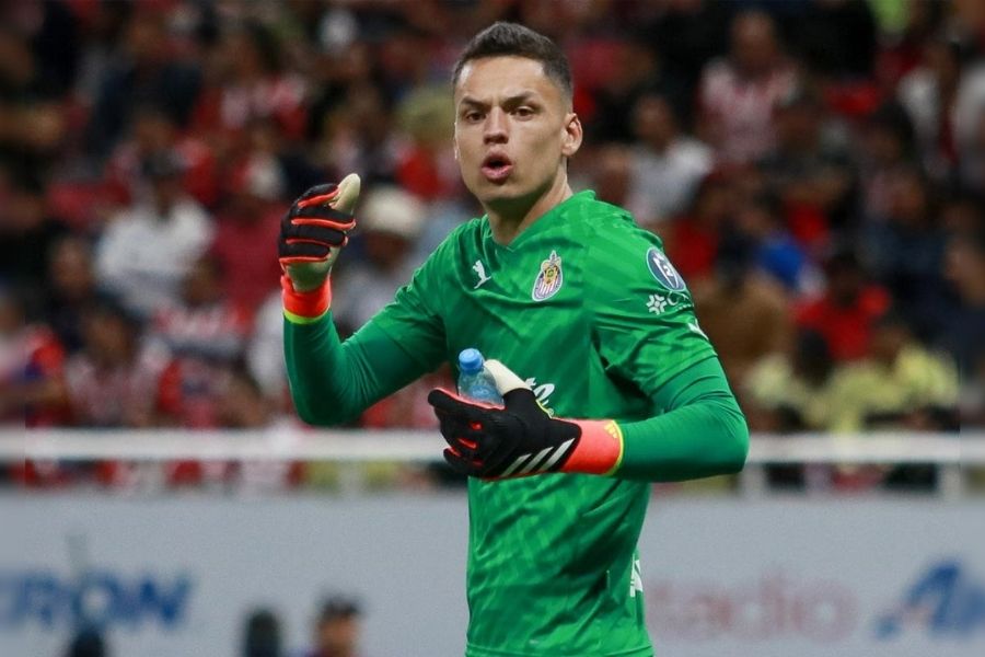 Oscar Whalley Chivas
