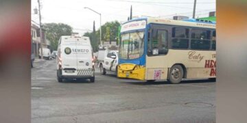 Pasajero Ruta 221 en Apodaca