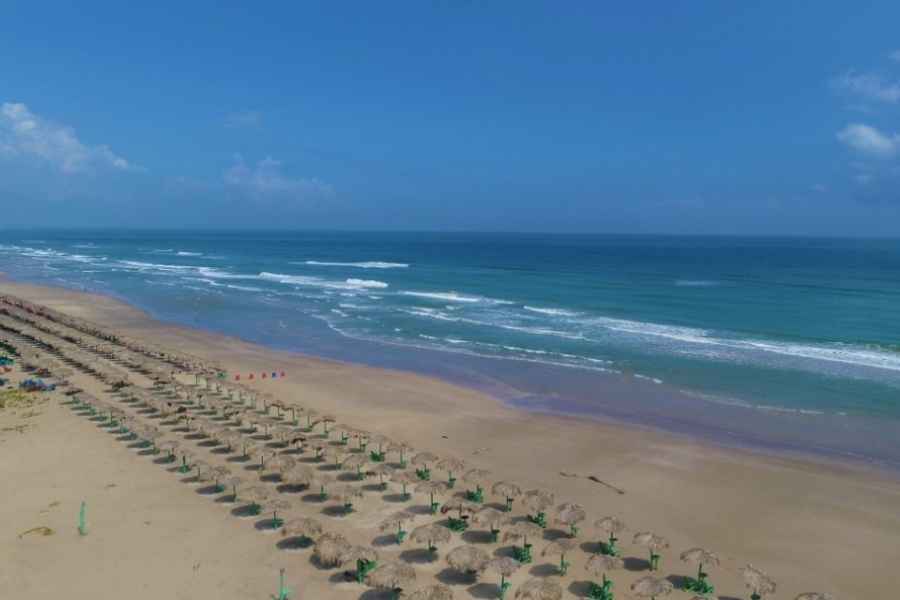 Peligra concesión de restaurante por irregularidades en la playa Miramar de Ciudad Madero, Tamaulipas
