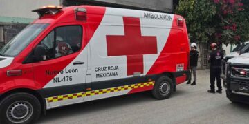 Perros atacan a un hombre mientras dormía y lo dejan herido en Monterrey, NL