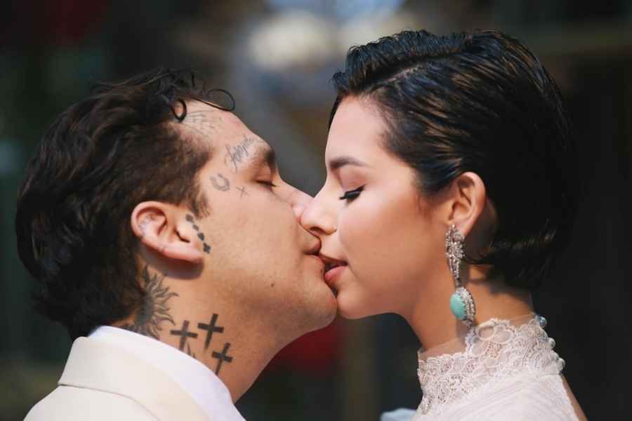 ¿Por qué Christian Nodal cancela su boda?
