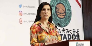 Kenia López incidentes en refinerías