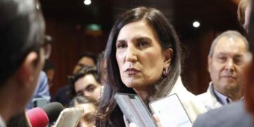Kenia López criterios INE