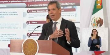 Quitarán comisiones por pagos con tarjeta y vales en gasolineras, anuncia el Secretario de Hacienda