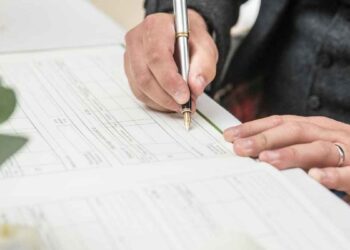 Reforma en el Estado de México agiliza el trámite para cambiar el nombre en solo 15 días