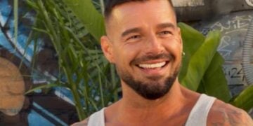 Ricky Martin detiene concierto por falla técnica y se gana el aplauso del público
