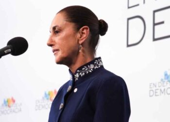 Sheinbaum concluye su visita oficial en España y vuelve a México
