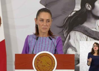 Sheinbaum prepara reunión con sindicatos por el Día del Trabajo y defiende avances laborales en México