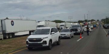 Transportistas detienen paro nacional