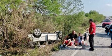 Volcadura en San Fernando lesionados