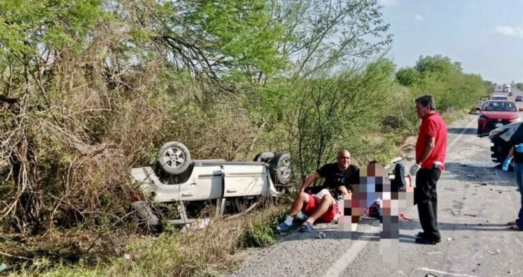 Volcadura en San Fernando lesionados