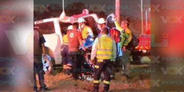 choque de camioneta contra poste Altamira