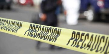 Un ciclista que viajaba de Linares a Galeana sufrió un percance vial. Equipos de rescate atendieron el reporte en la sierra para dar auxilio.