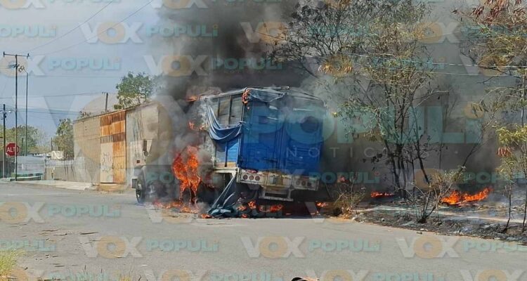 incendio de camión en Victoria