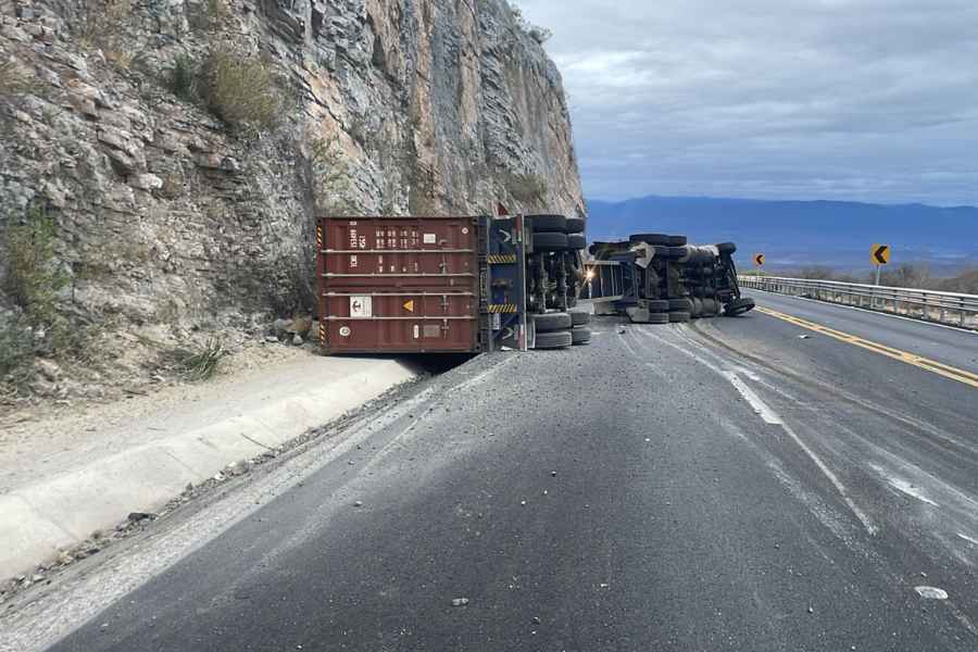 lesionados accidente en la Rumbo Nuevo Victoria (2)