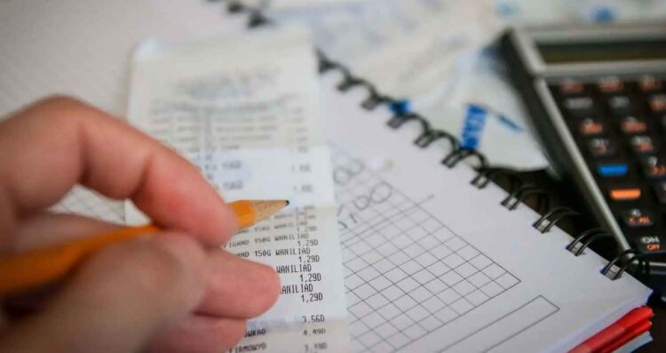 ¿Qué sucede si cometes discrepancias fiscales en tu declaración anual del SAT?