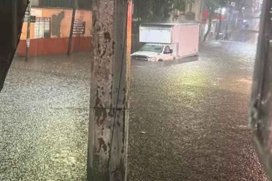 Activan alerta amarilla por fuertes lluvias en las 16 alcaldías de la Ciudad de México