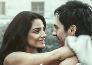 Aislinn Derbez y Mauricio Ochmann sorprenden con nuevo proyecto juntos