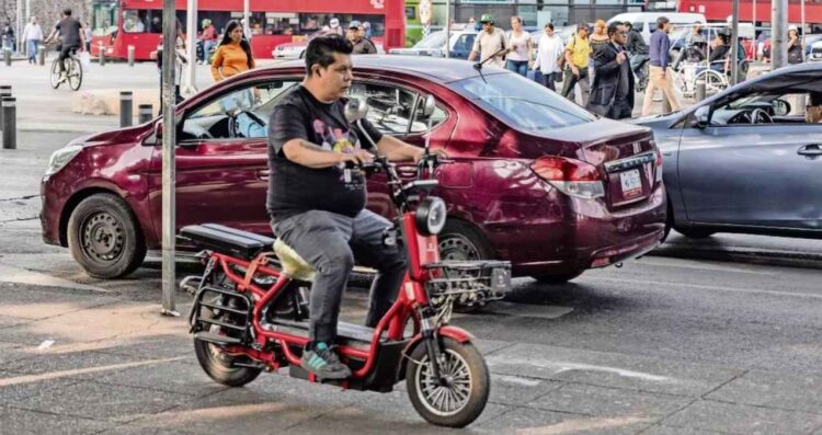 Anuncian nuevo reglamento vial para vehículos eléctricos en CDMX: ¿Cuándo entrará en vigor?