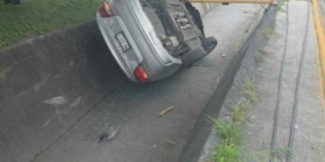 volcadura Fraccionamiento Joyas de Anáhuac
