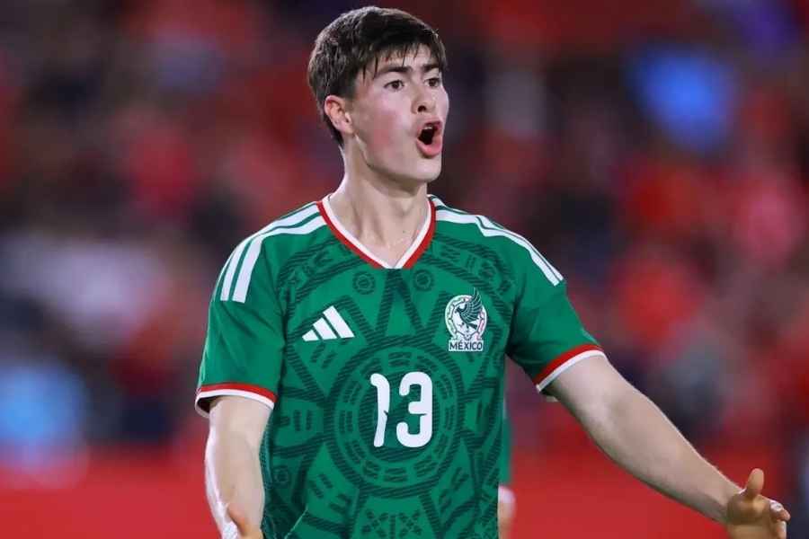 Armando González llena de elogios a sus compañeros en la Selección Mexicana
