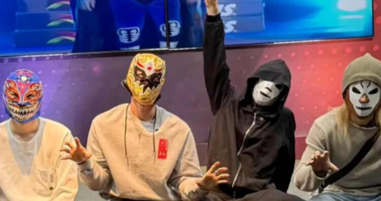 BTS sorprende con máscaras de lucha libre en México