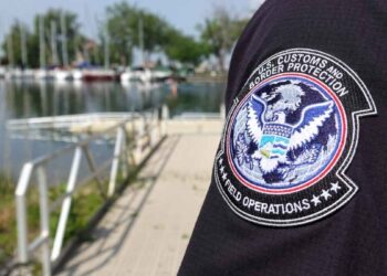 CBP intercepta armas ocultas en vehículo rumbo a Mexicali, Baja California