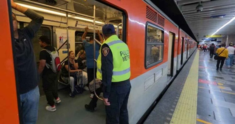 Caída de una persona detiene temporalmente la Línea 5 del Metro en CDMX