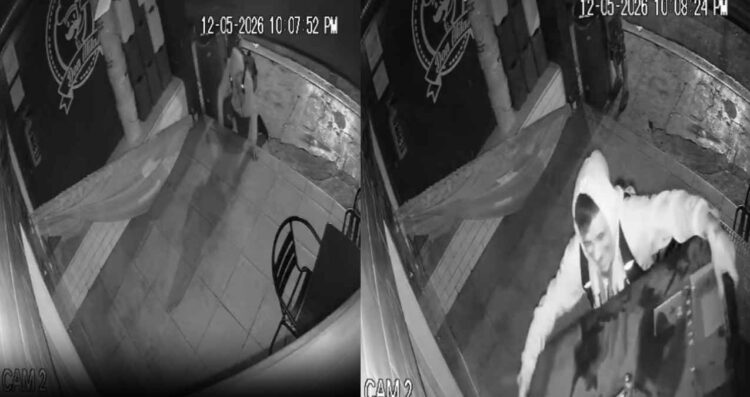 Cámaras captan el momento en que un negocio es asaltado en Santa Catarina, Nuevo León