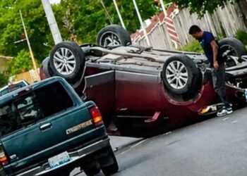 camioneta volcada Bolívar Nuevo Laredo