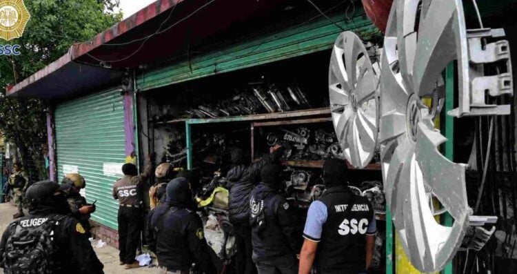 Cateos deja 11 toneladas de autopartes robadas aseguradas en Iztapalapa, CDMX