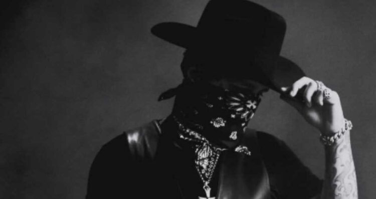 Christian Nodal reaparece en redes con nuevas fotos tras borrarlas en su Instagram