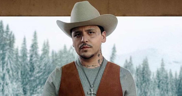 Christian Nodal registra “El Forajido” en medio de disputa con su padre