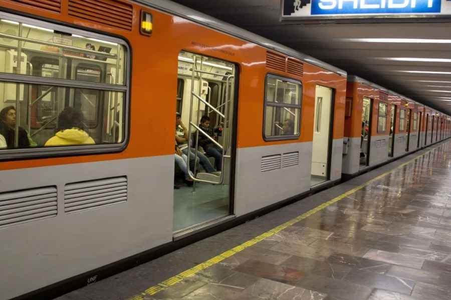 Cierran estación Zócalo del Metro ¿Qué otras rutas hay para llegar al Centro de la CDMX