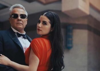 Cinthia Aparicio reaparece en la playa tras divorcio de Alexis Ayala