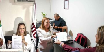 Clara Luz Flores anuncia que buscará la candidatura de Morena a la gubernatura de Nuevo León en 2027