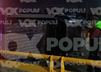 Conductor pierde el control y vuelca en puente “La Morita” de Altamira, Tamaulipas