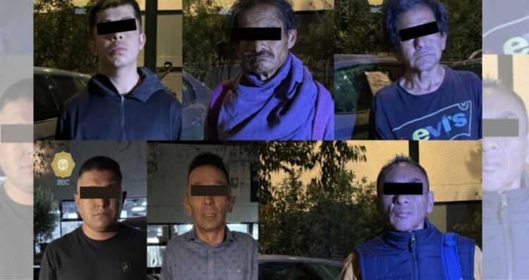 Detienen a 10 hombres por presunto narcomenudeo en la Ciudad de México