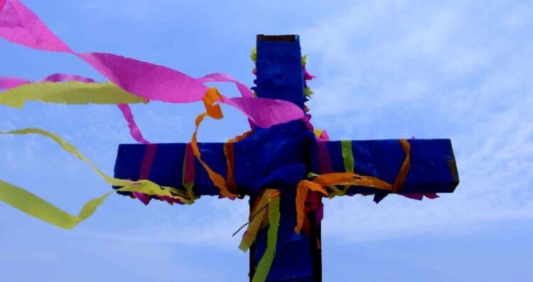Día de la Santa Cruz 2026: ¿cuál es su origen y por qué lo celebran los albañiles?