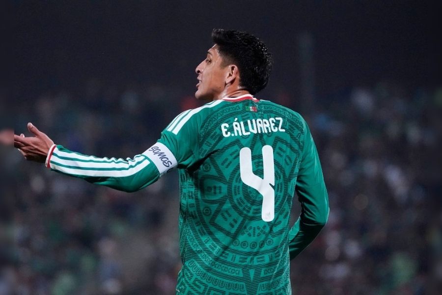 Edson Álvarez Tri