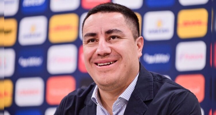 Efraín Juárez Europa