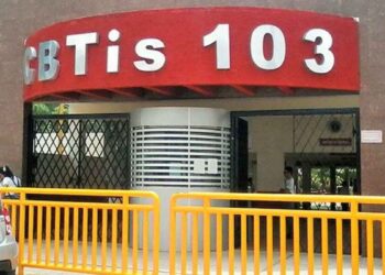 Embarazo no frena estudios de dos alumnas en CBTis 103 de Cd. Madero, Tamaulipas